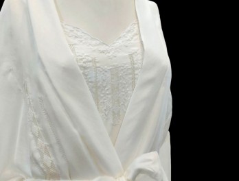 Hand Embroidery vs Machine: The Hidden Value in Handmade Gifts